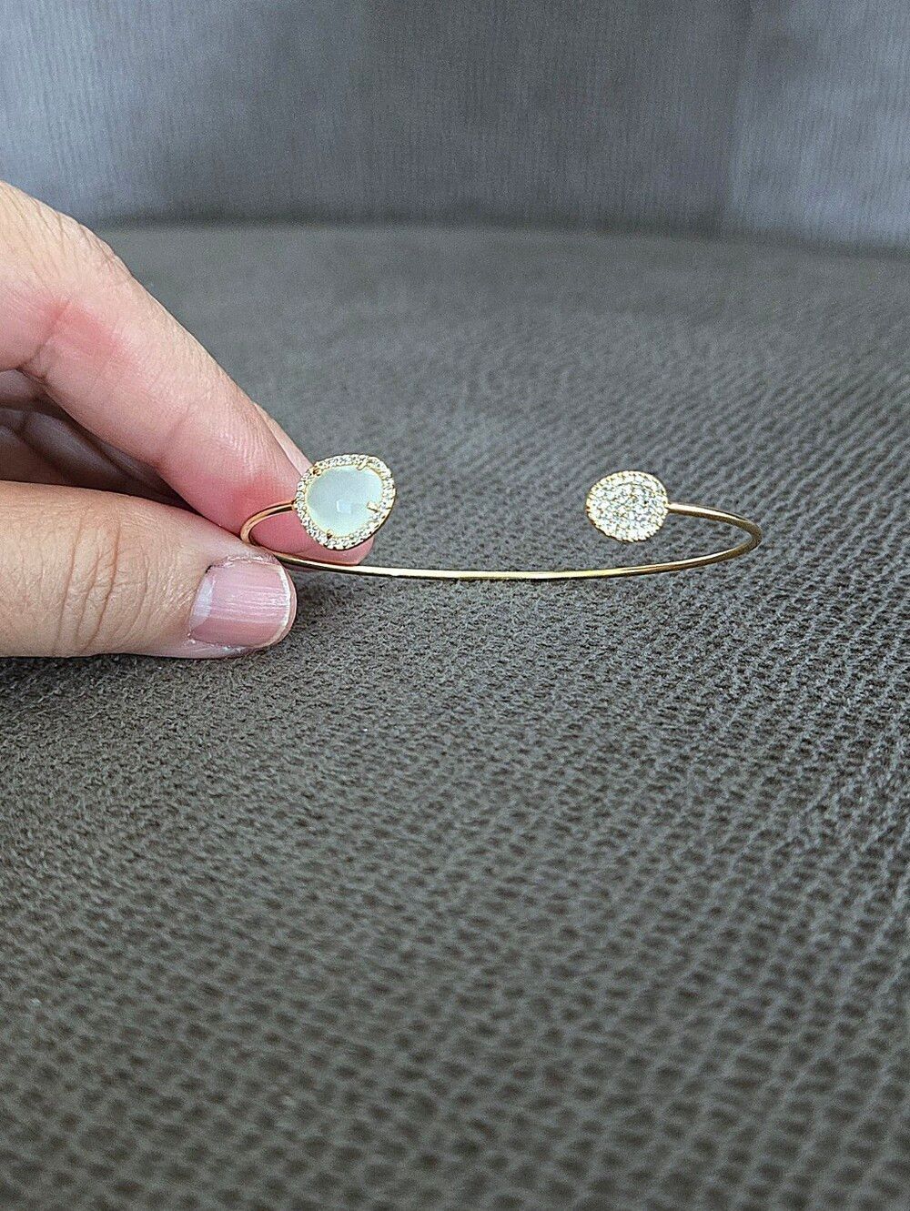 Dainty Open Ended Bracelet - NWOT - Picture 3 of 15